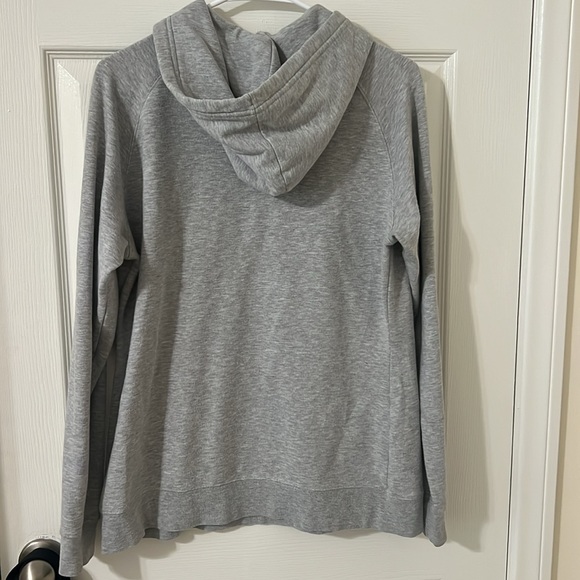 Womans Northface hoodie - Picture 3 of 3